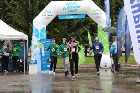 SLOVENSKA BAKLA 2021 02